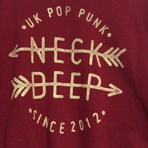 Neck Deep pullover